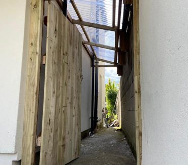 Side Entrance - Concept Living Carpentry